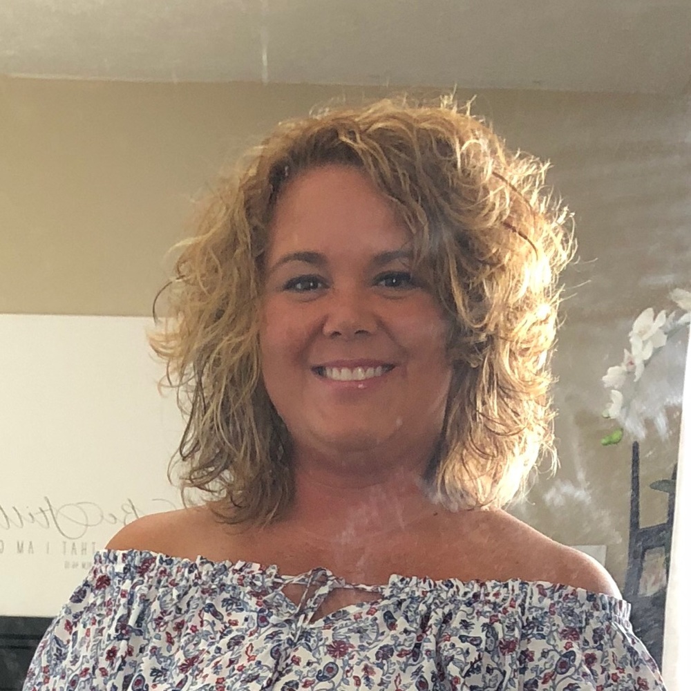 Meet your Posher, Danelle